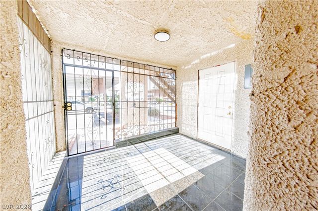 1729 Jupiter Court C, Las Vegas, NV 89119