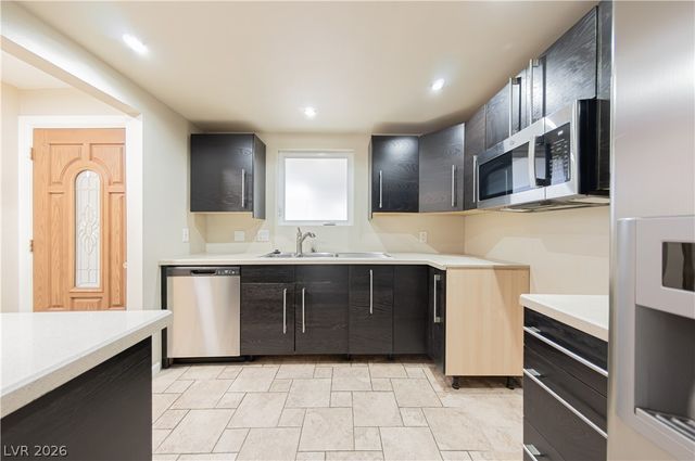 1729 Jupiter Court C, Las Vegas, NV 89119