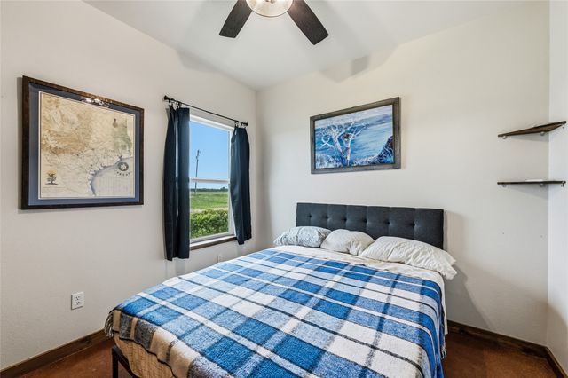 435 County Road 4875, Celeste, TX 75423