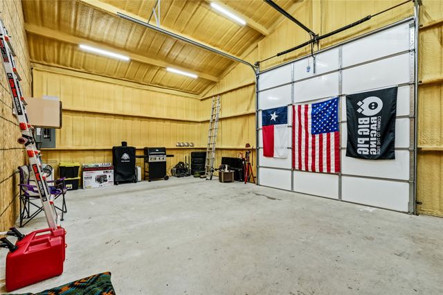 435 County Road 4875, Celeste, TX 75423