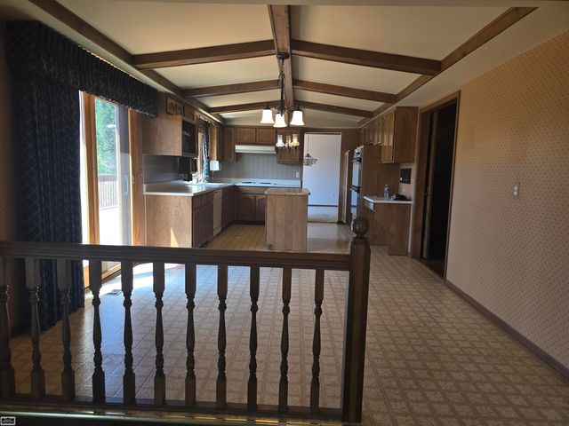 46407 Houghton Dr. Drive, Shelby Twp, MI 48315