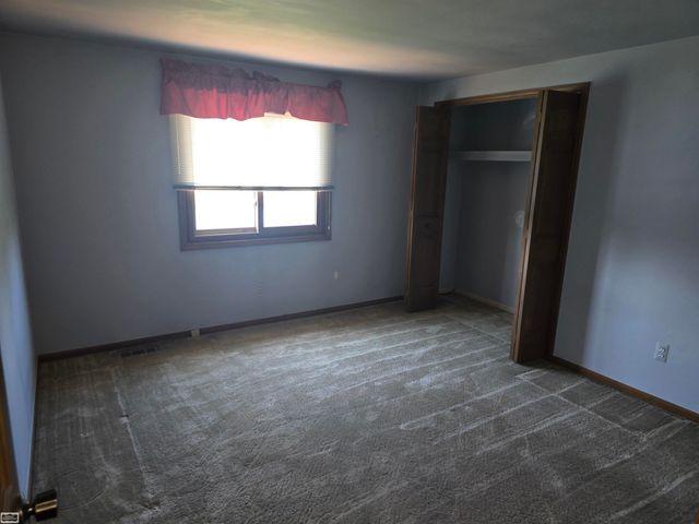 46407 Houghton Dr. Drive, Shelby Twp, MI 48315