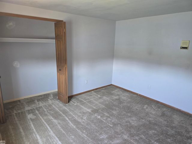 46407 Houghton Dr. Drive, Shelby Twp, MI 48315