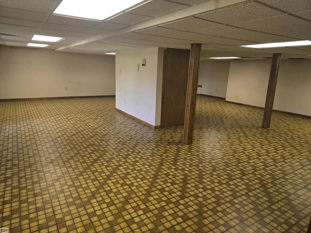 46407 Houghton Dr. Drive, Shelby Twp, MI 48315