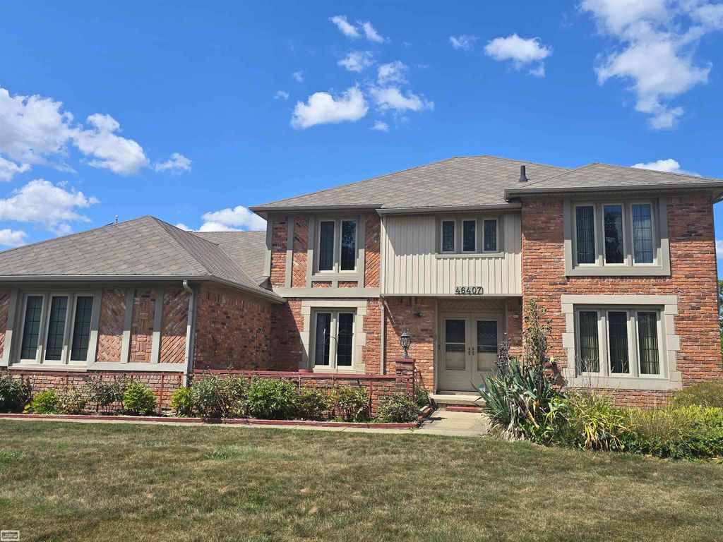 46407 Houghton Dr. Drive, Shelby Twp, MI 48315
