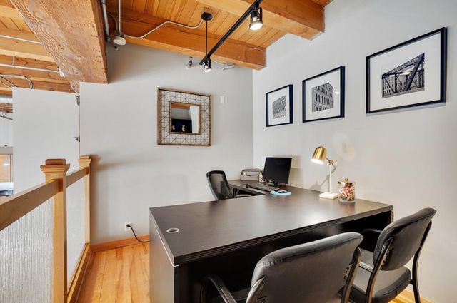 607 Washington Avenue S 101, Minneapolis, MN 55415