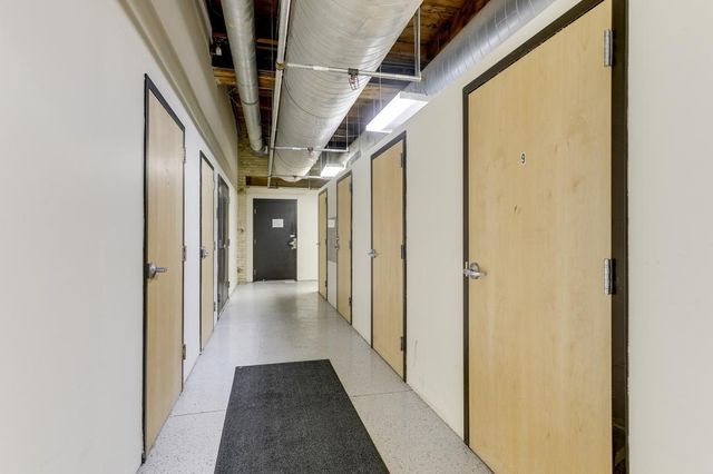 607 Washington Avenue S 101, Minneapolis, MN 55415