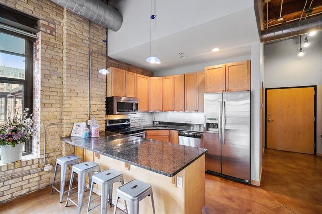 607 Washington Avenue S 101, Minneapolis, MN 55415