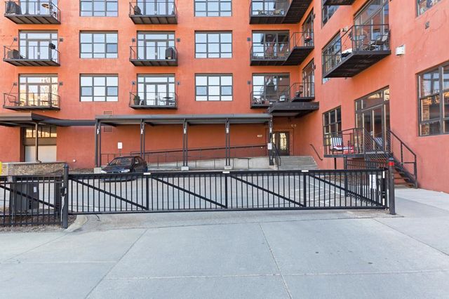 607 Washington Avenue S 101, Minneapolis, MN 55415