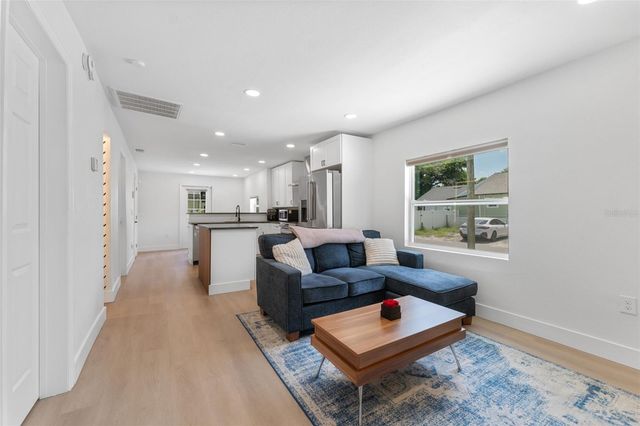 501 E CLUSTER AVENUE, Tampa, FL 33604