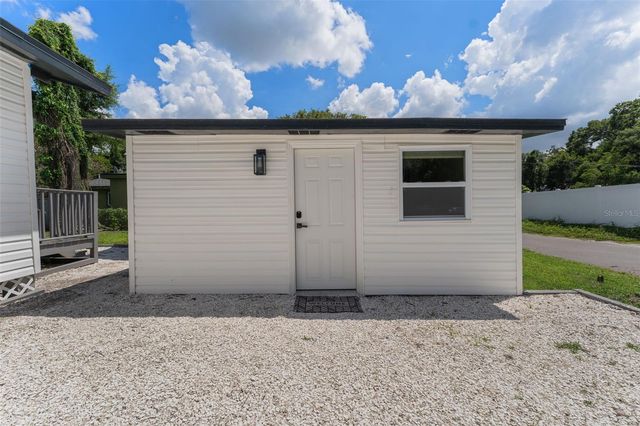 501 E CLUSTER AVENUE, Tampa, FL 33604