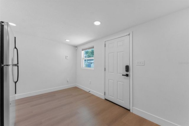 501 E CLUSTER AVENUE, Tampa, FL 33604