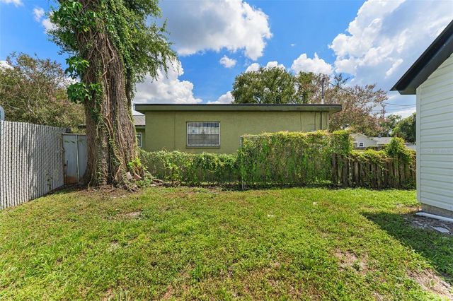 501 E CLUSTER AVENUE, Tampa, FL 33604