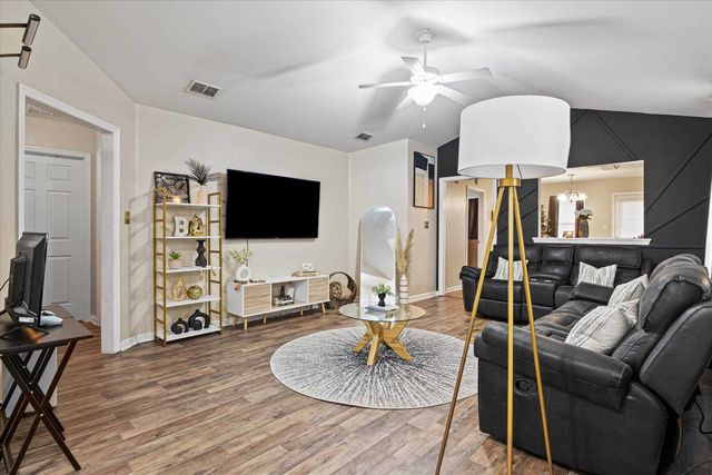 334 Wilson Green Boulevard, Tallahassee, FL 32305
