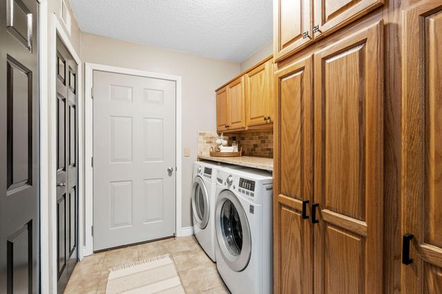 13134 Falcons Way, Savage, MN 55378