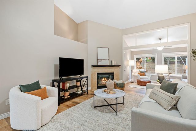 13134 Falcons Way, Savage, MN 55378