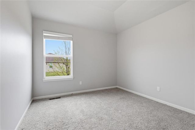 17175 S Kill Creek Road, Gardner, KS 66030