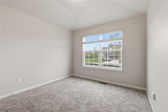 17175 S Kill Creek Road, Gardner, KS 66030