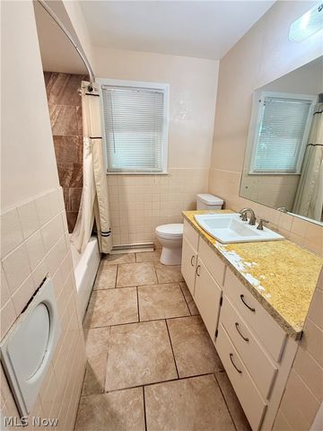 6230 Foxridge Drive, Boardman, OH 44512