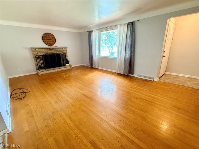 6230 Foxridge Drive, Boardman, OH 44512