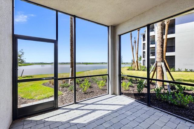 19140 SCALLOP LOOP 108, Lakewood Ranch, FL 34211