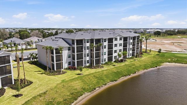 19140 SCALLOP LOOP 108, Lakewood Ranch, FL 34211