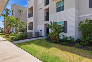 19140 SCALLOP LOOP 108, Lakewood Ranch, FL 34211