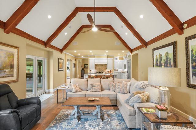 3821 Country Club Circle, Muskogee, OK 74403