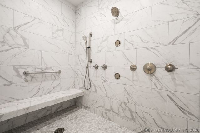 3821 Country Club Circle, Muskogee, OK 74403