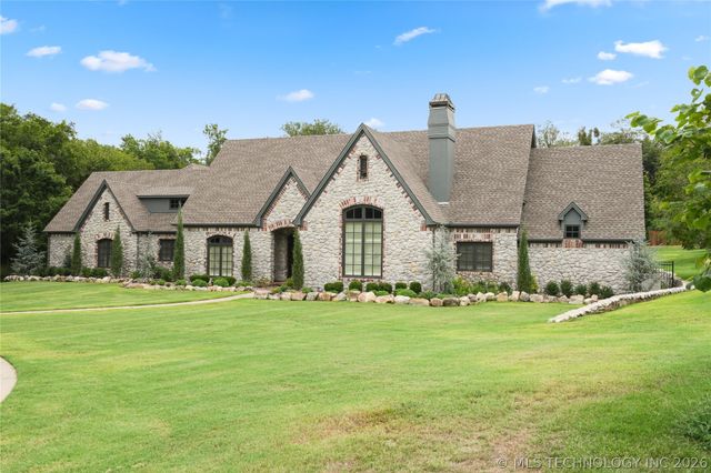 3821 Country Club Circle, Muskogee, OK 74403