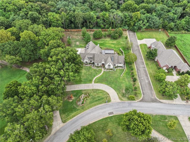 3821 Country Club Circle, Muskogee, OK 74403