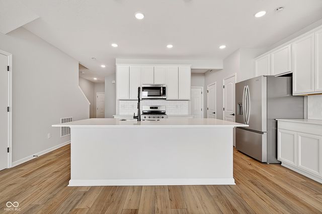 7334 Selah Lane, Noblesville, IN 46062