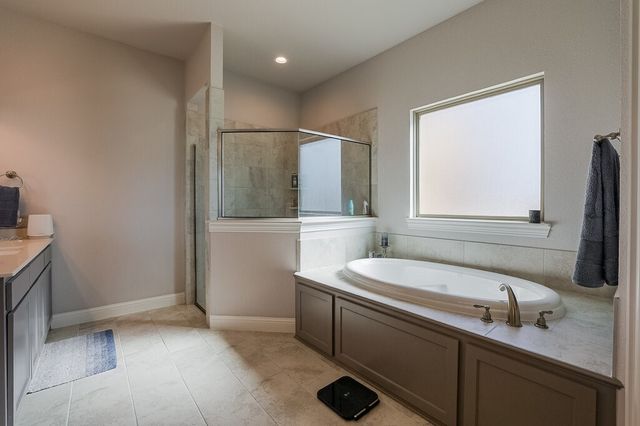 201 Denali Way, Waxahachie, TX 75167