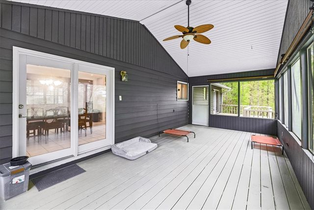 821 Lakeview Drive, Rogers, AR 72756