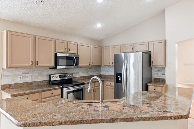 1835 NEEDHAM ROAD, Apopka, FL 32712