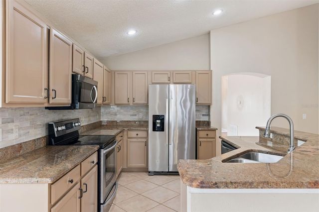 1835 NEEDHAM ROAD, Apopka, FL 32712