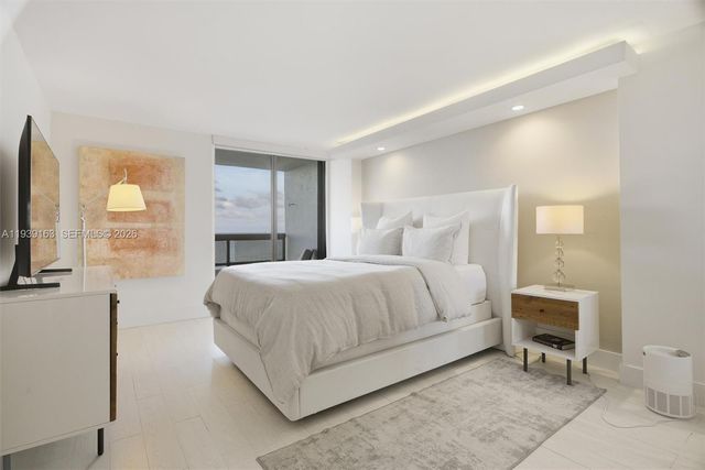 2555 Collins Ave 2105, Miami Beach, FL 33140