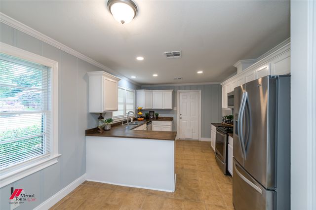 4421 Fern Avenue, Shreveport, LA 71105