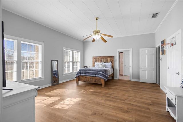 315 N Main Street, Henderson, TX 75652