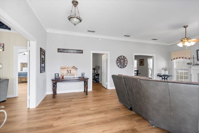 315 N Main Street, Henderson, TX 75652