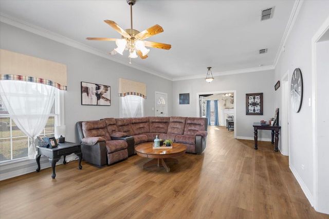 315 N Main Street, Henderson, TX 75652