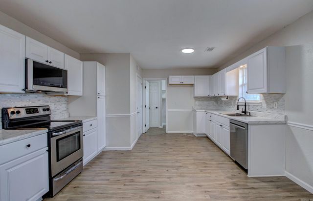 1809 Peachwood Cove, Beebe, AR 72012