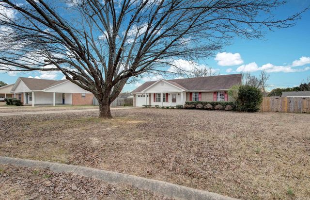 1809 Peachwood Cove, Beebe, AR 72012