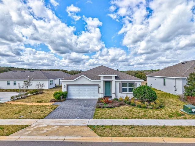 3090 SURAJ CIRCLE, Tavares, FL 32778