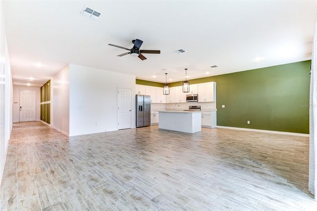 3090 SURAJ CIRCLE, Tavares, FL 32778