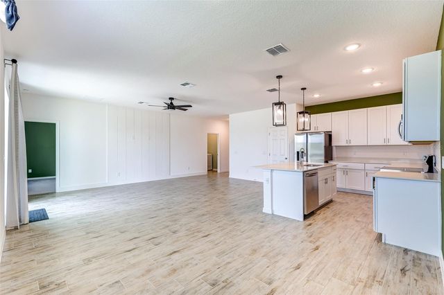 3090 SURAJ CIRCLE, Tavares, FL 32778