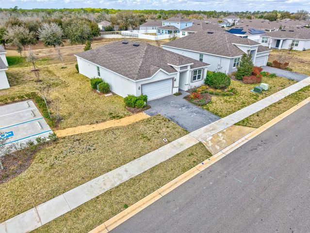 3090 SURAJ CIRCLE, Tavares, FL 32778