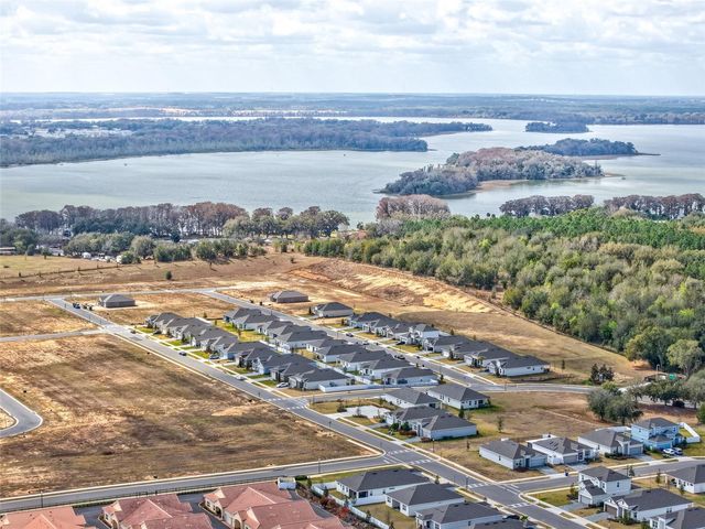 3090 SURAJ CIRCLE, Tavares, FL 32778