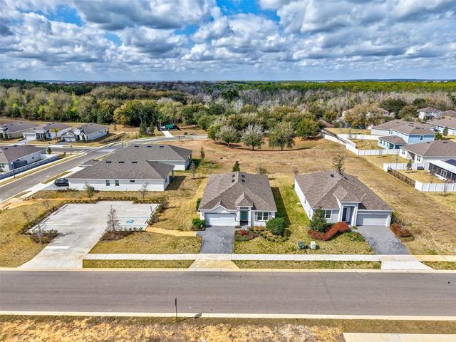 3090 SURAJ CIRCLE, Tavares, FL 32778