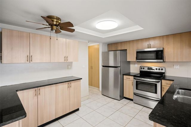 8852 CANDLEWICK LANE, Port Richey, FL 34668